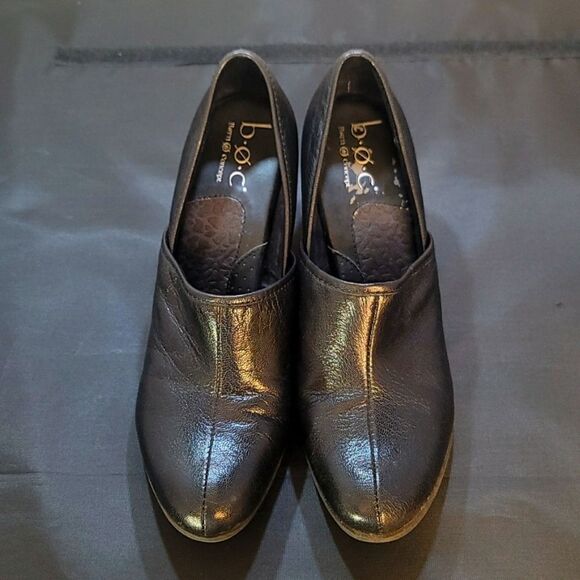 B.O.C BORN  CONCEPT CLOSED TOE WOMEN"S LOW-HEEL SLIP-ON SHOE - Picture 1 of 15